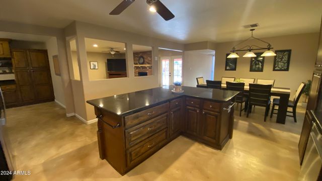 6823 W UNION HILLS Drive, Glendale, AZ 85308
