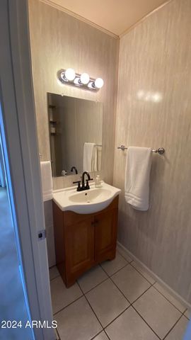 6823 W UNION HILLS Drive, Glendale, AZ 85308