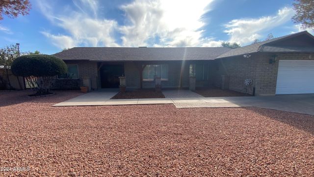 6823 W UNION HILLS Drive, Glendale, AZ 85308