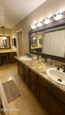 6823 W UNION HILLS Drive, Glendale, AZ 85308