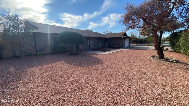 6823 W UNION HILLS Drive, Glendale, AZ 85308