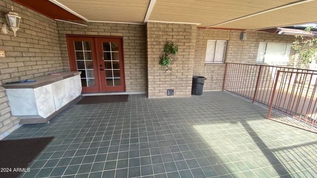 6823 W UNION HILLS Drive, Glendale, AZ 85308