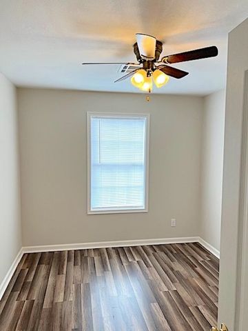 369 Buchanan St, Larose, LA 70373