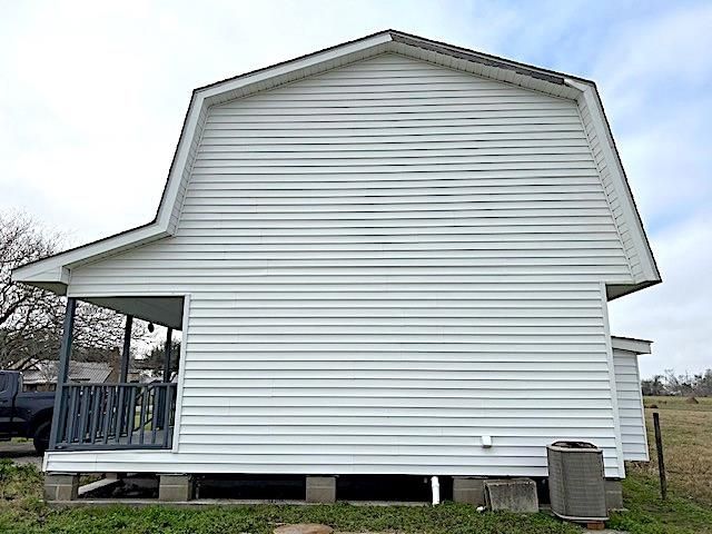 369 Buchanan St, Larose, LA 70373