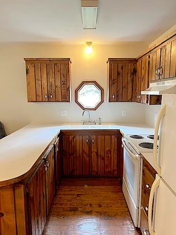 369 Buchanan St, Larose, LA 70373