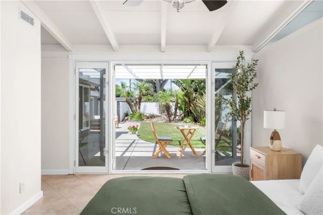 3030 Roxanne Avenue, Long Beach, CA 90808
