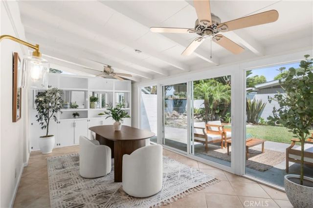 3030 Roxanne Avenue, Long Beach, CA 90808