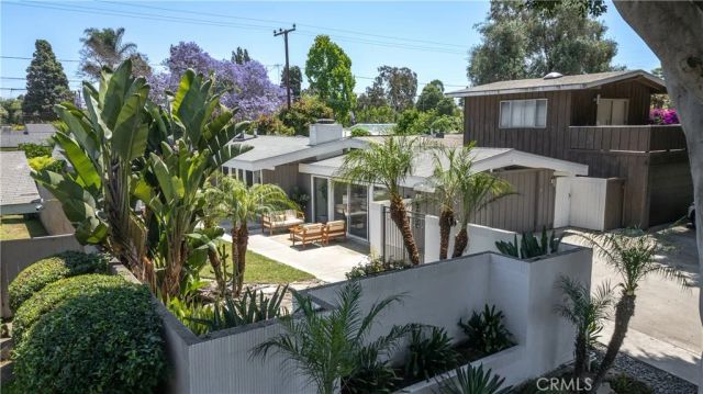 3030 Roxanne Avenue, Long Beach, CA 90808