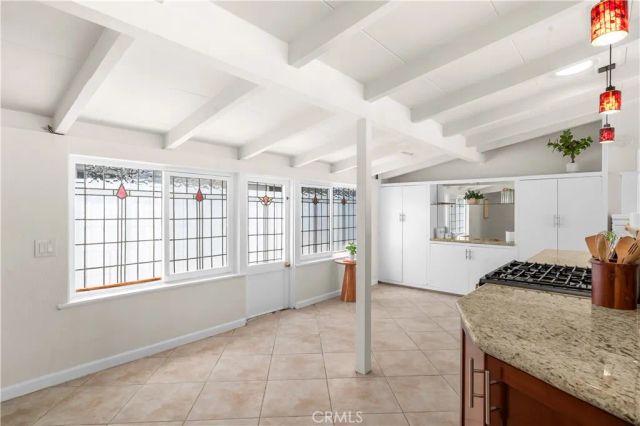 3030 Roxanne Avenue, Long Beach, CA 90808
