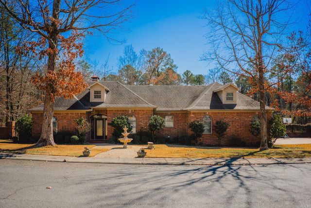 391 Crestwood Drive, Monticello, AR 71655