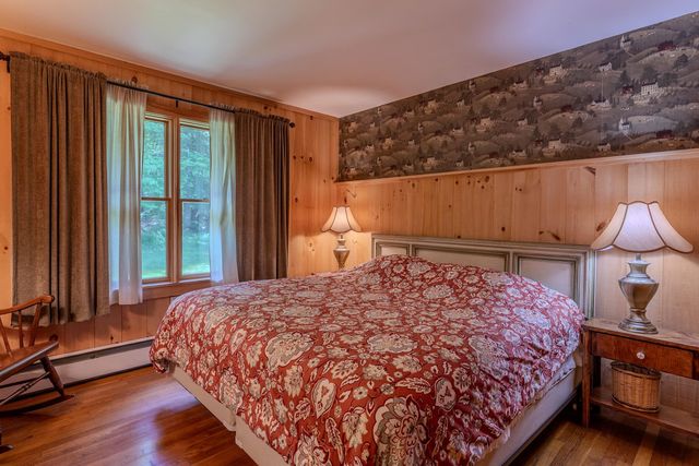 494 West River Road, Londonderry, VT 05155