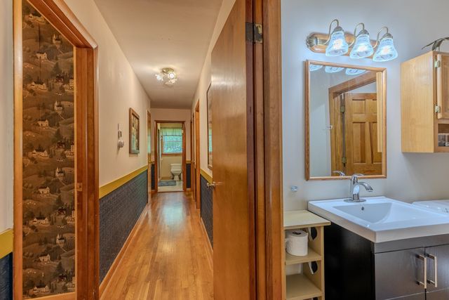 494 West River Road, Londonderry, VT 05155