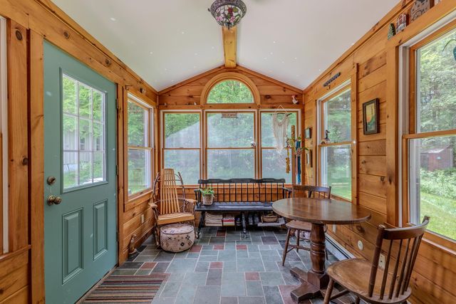 494 West River Road, Londonderry, VT 05155