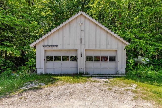 494 West River Road, Londonderry, VT 05155