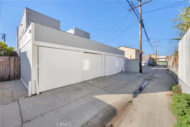 1364 Cherry, Long Beach, CA 90813