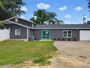 8904 Dusty Drive, Pevely, MO 63070