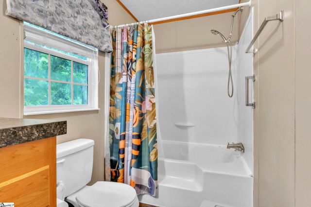 115 Lyle Drive, Taylors, SC 29687