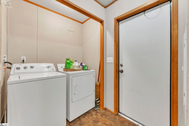 115 Lyle Drive, Taylors, SC 29687