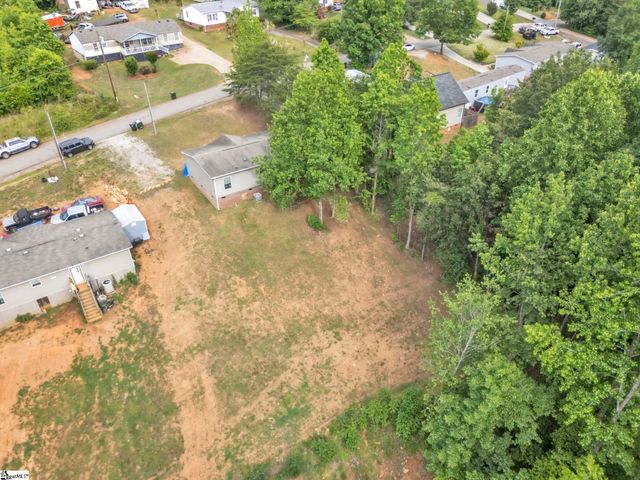 115 Lyle Drive, Taylors, SC 29687