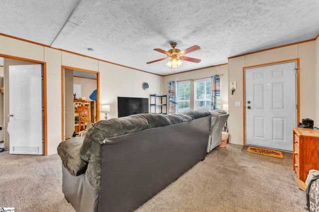 115 Lyle Drive, Taylors, SC 29687
