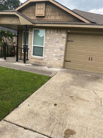 3107 Raccoon Run, Spring, TX 77373