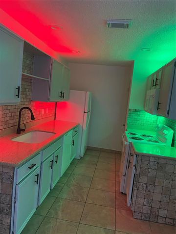 3107 Raccoon Run, Spring, TX 77373