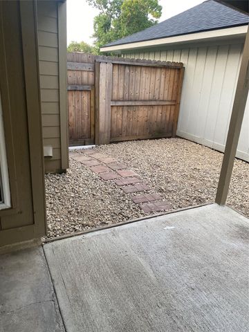 3107 Raccoon Run, Spring, TX 77373