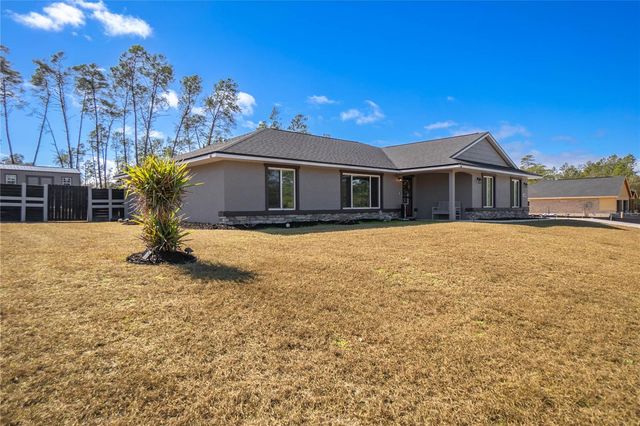 4330 W DRAKE LANE, Dunnellon, FL 34433
