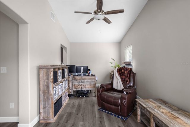 4330 W DRAKE LANE, Dunnellon, FL 34433