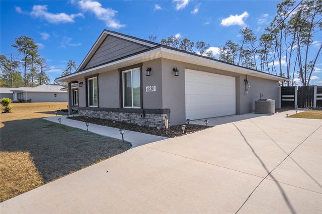 4330 W DRAKE LANE, Dunnellon, FL 34433