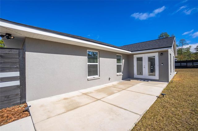 4330 W DRAKE LANE, Dunnellon, FL 34433