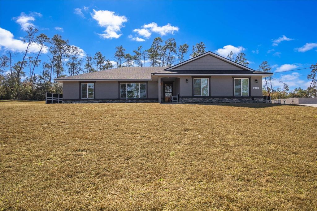 4330 W DRAKE LANE, Dunnellon, FL 34433