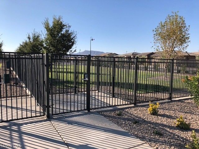 498 Pebble Run Avenue, Henderson, NV 89011