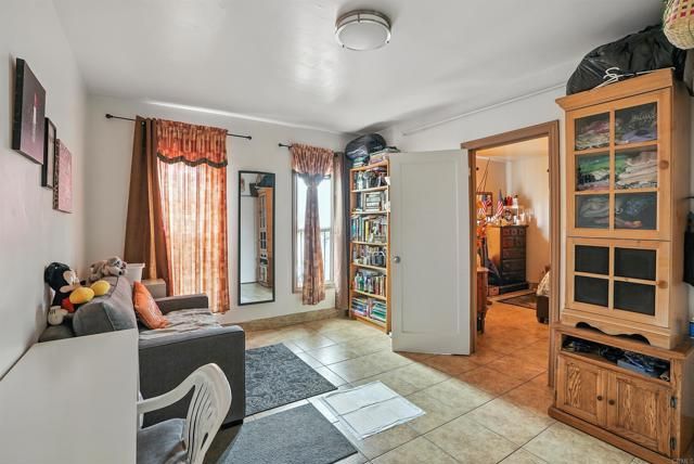 2711 Imperial Avenue, San Diego, CA 92102