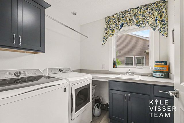 959 Harper Woods Drive SW, Byron Center, MI 49315
