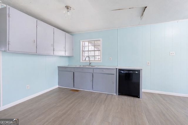 174 Brown St, Heflin, AL 36264