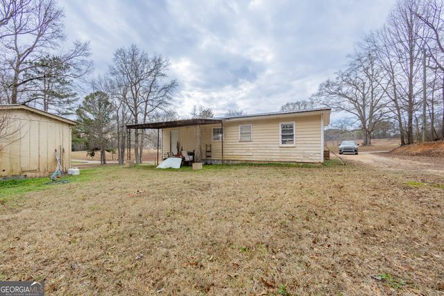 174 Brown St, Heflin, AL 36264