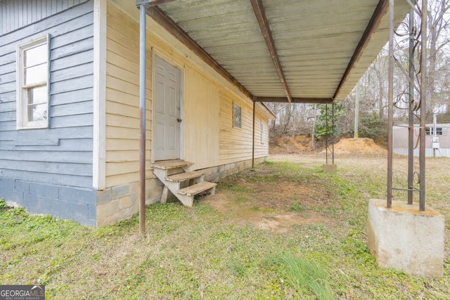 174 Brown St, Heflin, AL 36264