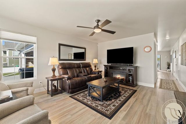 821 Hermosa Street, Billings, MT 59105