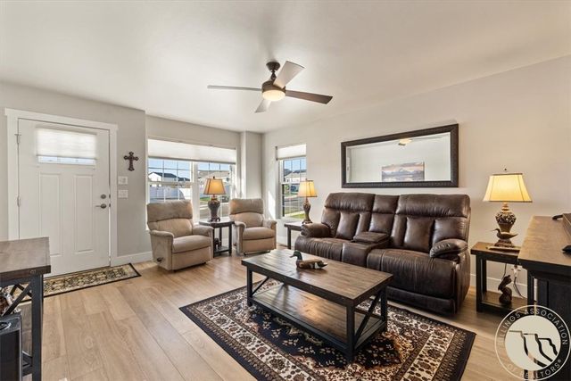 821 Hermosa Street, Billings, MT 59105