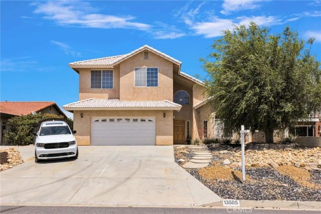 13505 Stoneridge Dr, Victorville, CA 92395