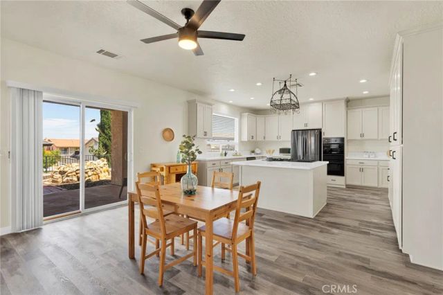 13505 Stoneridge Dr, Victorville, CA 92395