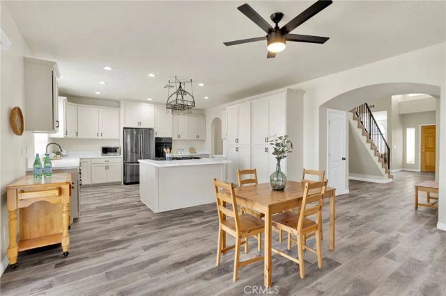 13505 Stoneridge Dr, Victorville, CA 92395