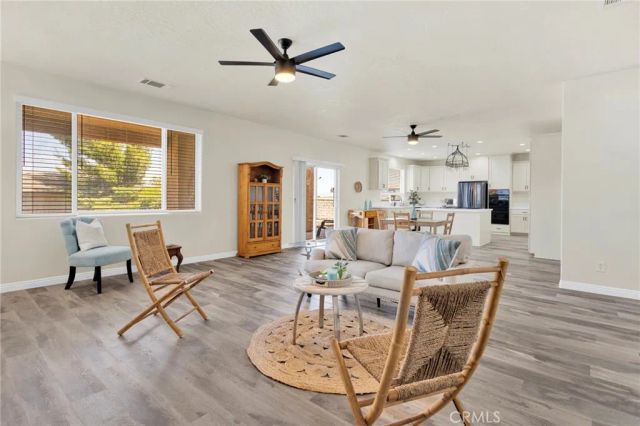 13505 Stoneridge Dr, Victorville, CA 92395