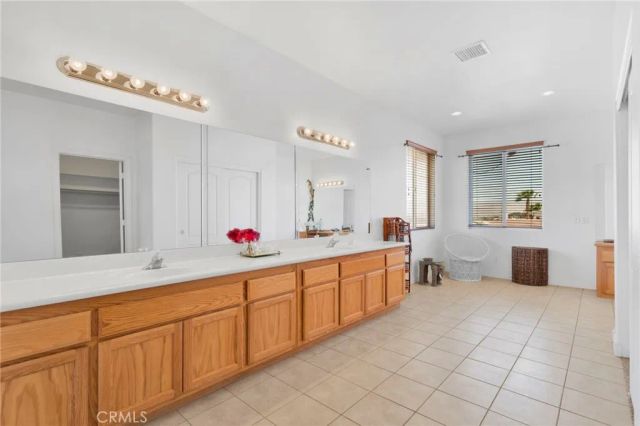 13505 Stoneridge Dr, Victorville, CA 92395