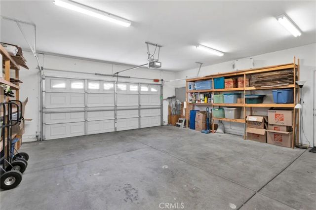 13505 Stoneridge Dr, Victorville, CA 92395