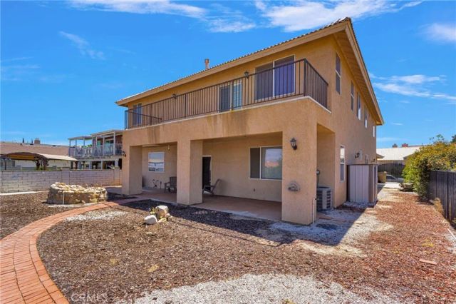 13505 Stoneridge Dr, Victorville, CA 92395
