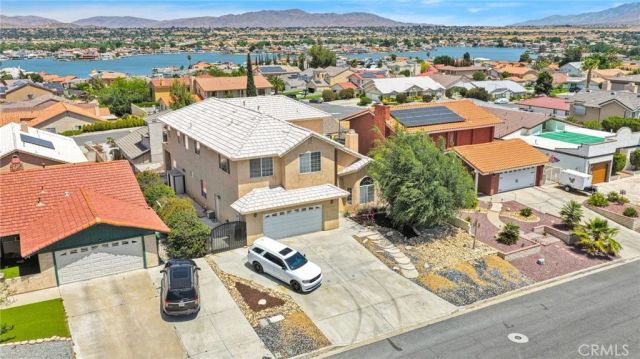 13505 Stoneridge Dr, Victorville, CA 92395