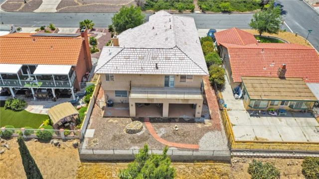 13505 Stoneridge Dr, Victorville, CA 92395