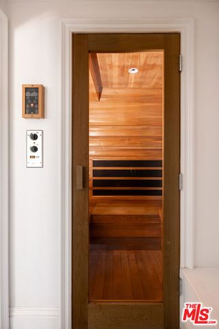 9507 Heather Road, Los Angeles, CA 90210
